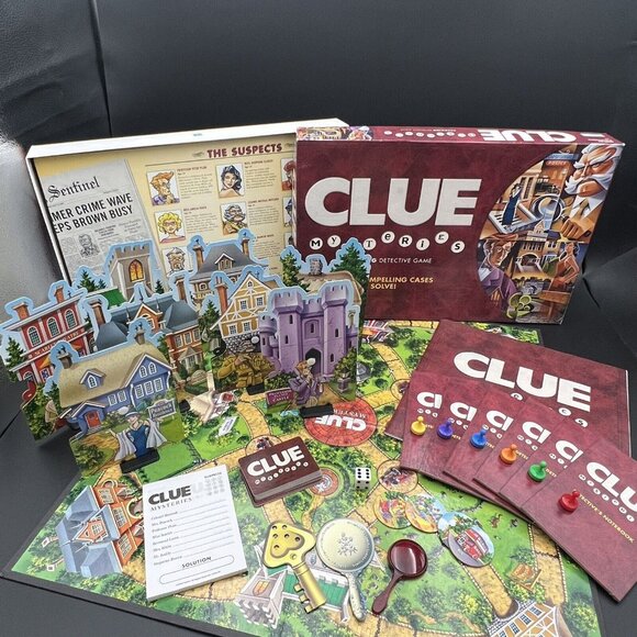 2005 Clue Mysteries Decoding Detective 50 Cases Board Game Parker Bros COMPLETE - Picture 1 of 16